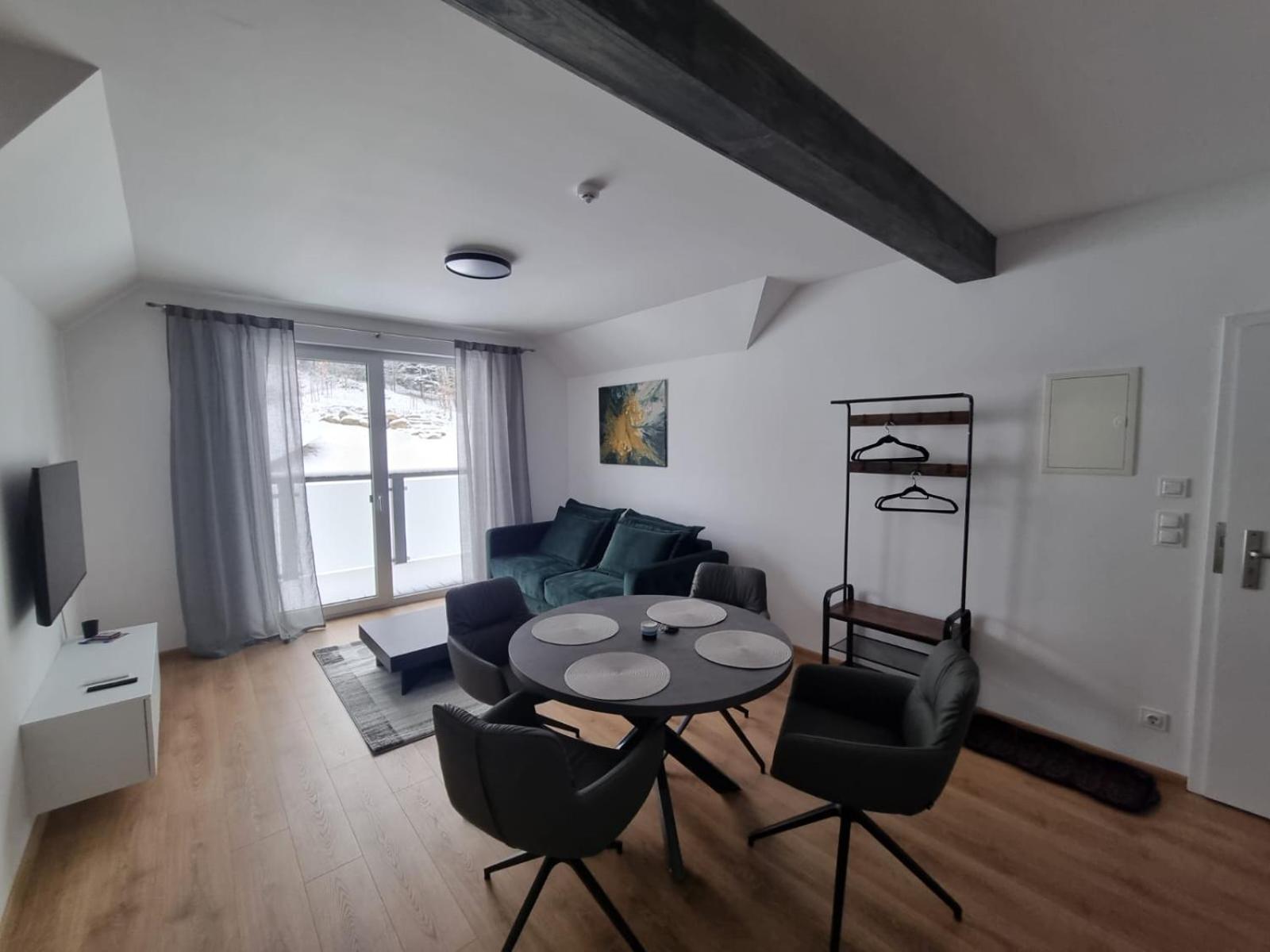 Rezydencja Borowice Extérieur photo